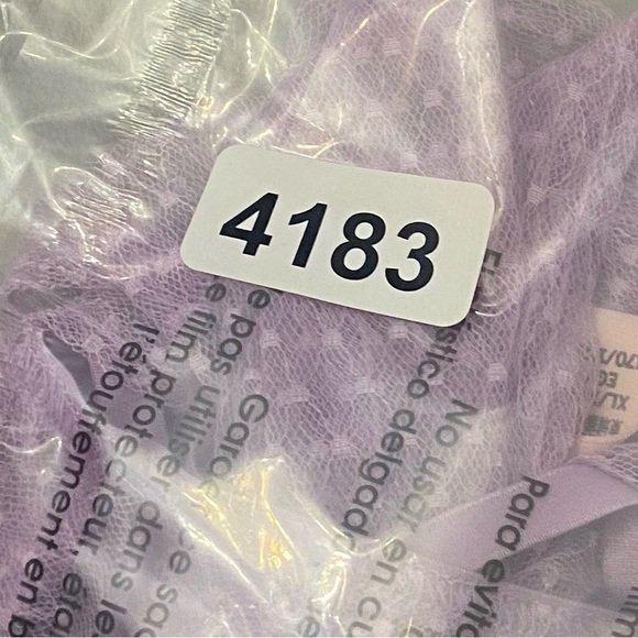 New! Victoria’s Secret Very Sexy Bow Open-Cup Crotchless Playsuit 4183 - Picture 8 of 8